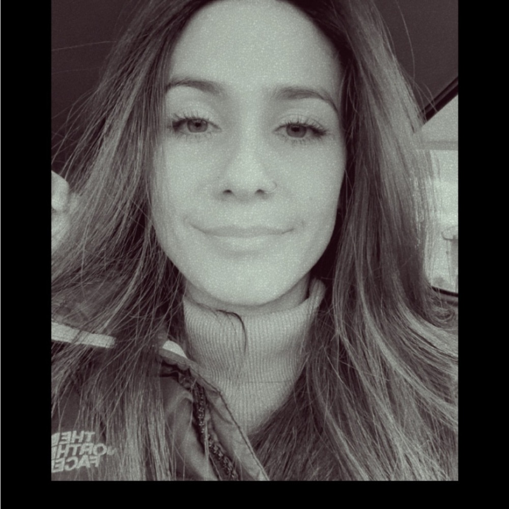 Meet your Posher, Tiana